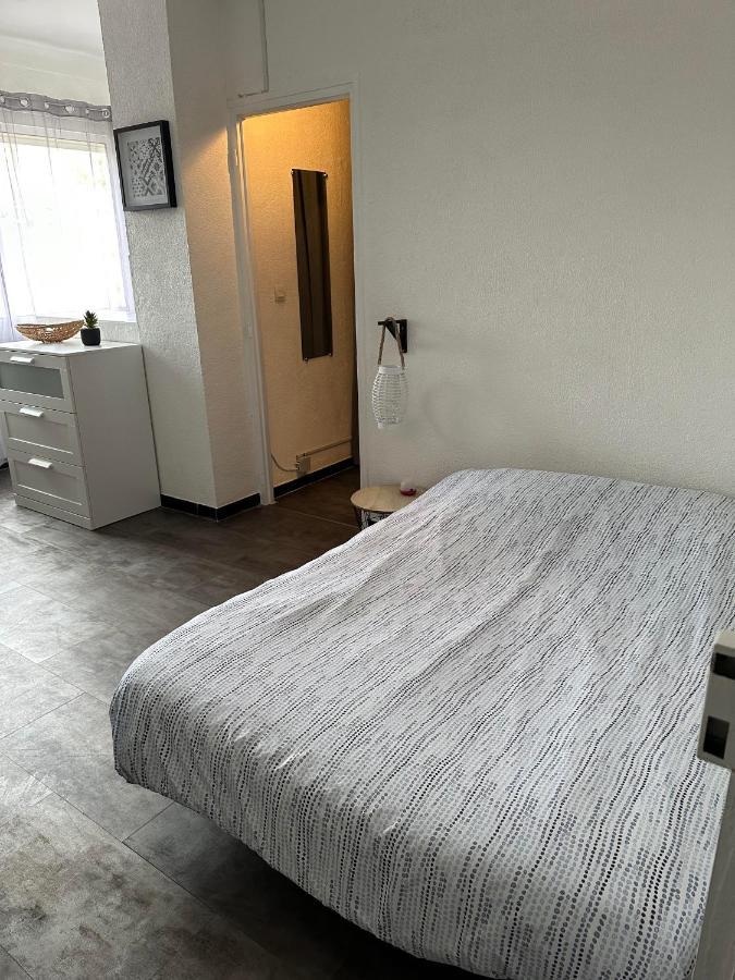 カネCharmant Studio Lumineux Florida Plageアパートメント エクステリア 写真